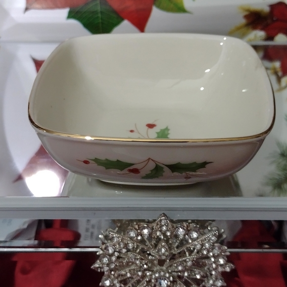 Lenox Festive Square Holiday Bowl